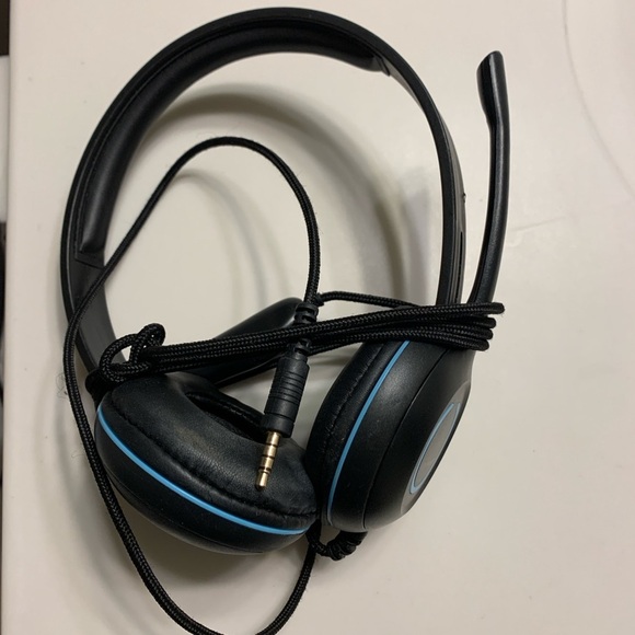 Cyber Acoustics Headset with Microphone. - Picture 3 of 5